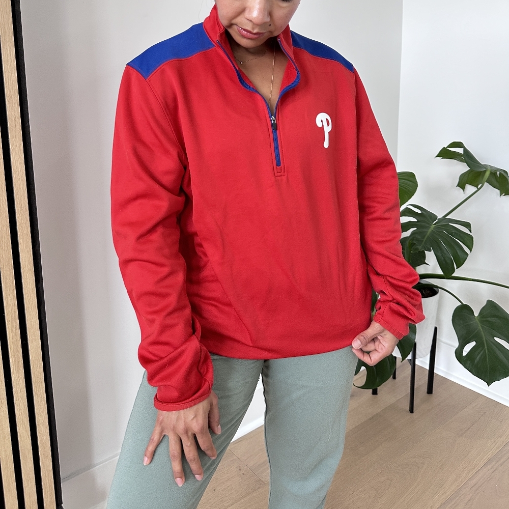 Philadelphia Phillies Men's Quarter Zip Fleece in Red Size Large Lightweight